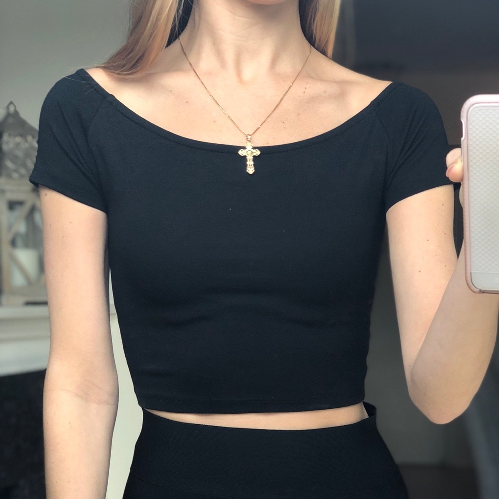 Criss-Cross Open Back Cropped Tee